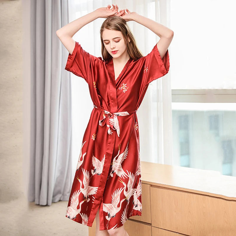 Sexy mousse silk robe retro printed short-sleeved pajamas nightdress fashion casual home dressing gown sleepwear nightwear sloth