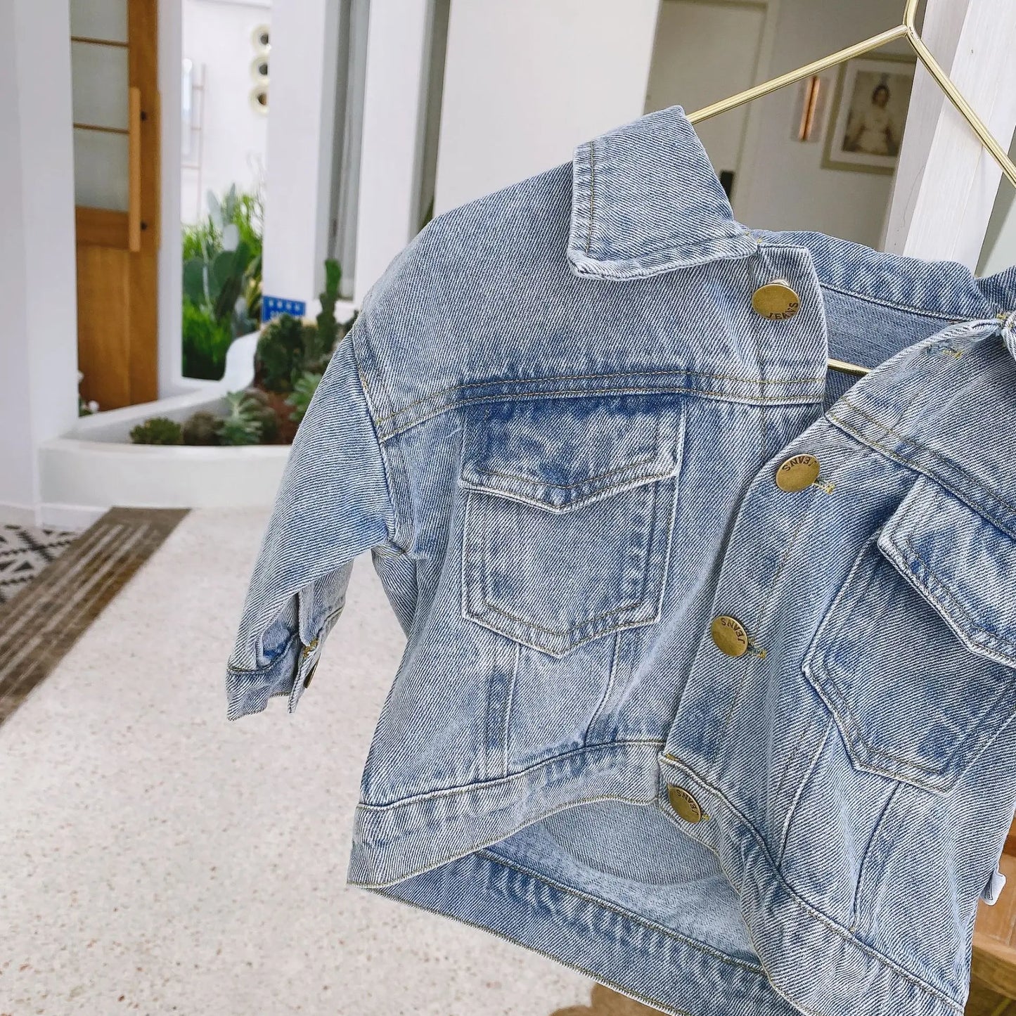 Children's smiling face denim jacket 2021 spring cartoon printed long sleeve casual jacket for boys and girls