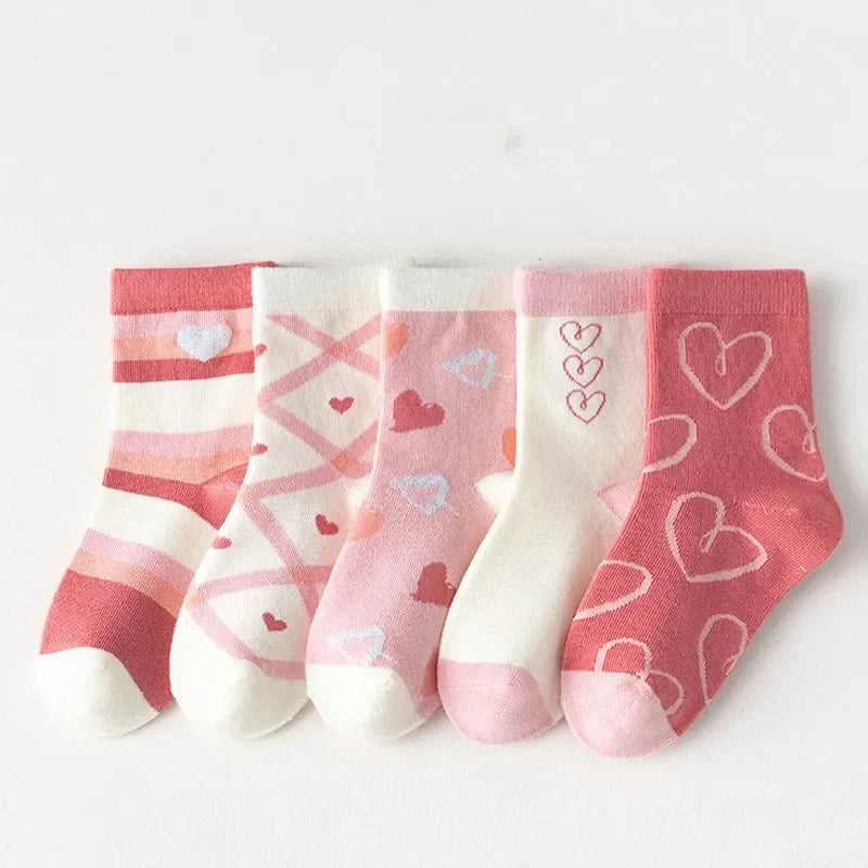 5 pairs of children's mid tube socks with spring and autumn love flower print for girls to keep warm. Children's mid tube socks