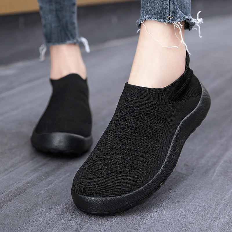 Fashion Women Casual Shoes Slip On Women Sock Shoes Solid Color Sneakers For Women Outdoor Ladies Flat Shoes Female Footwear