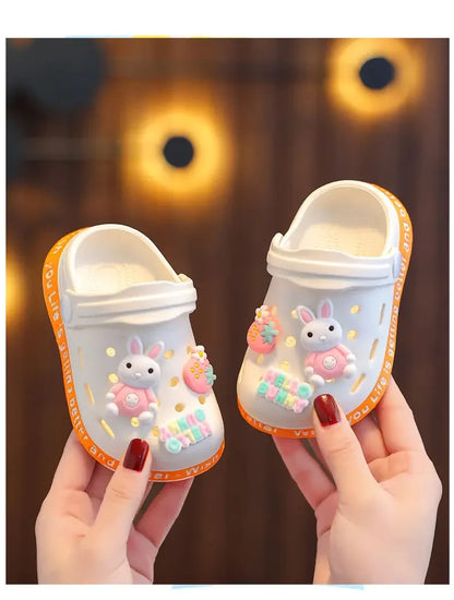 Children's Slippers Cute Cartoon Girls Boys with Soft Soles Baby Bags Perforated Shoes Home and Baby Sandals