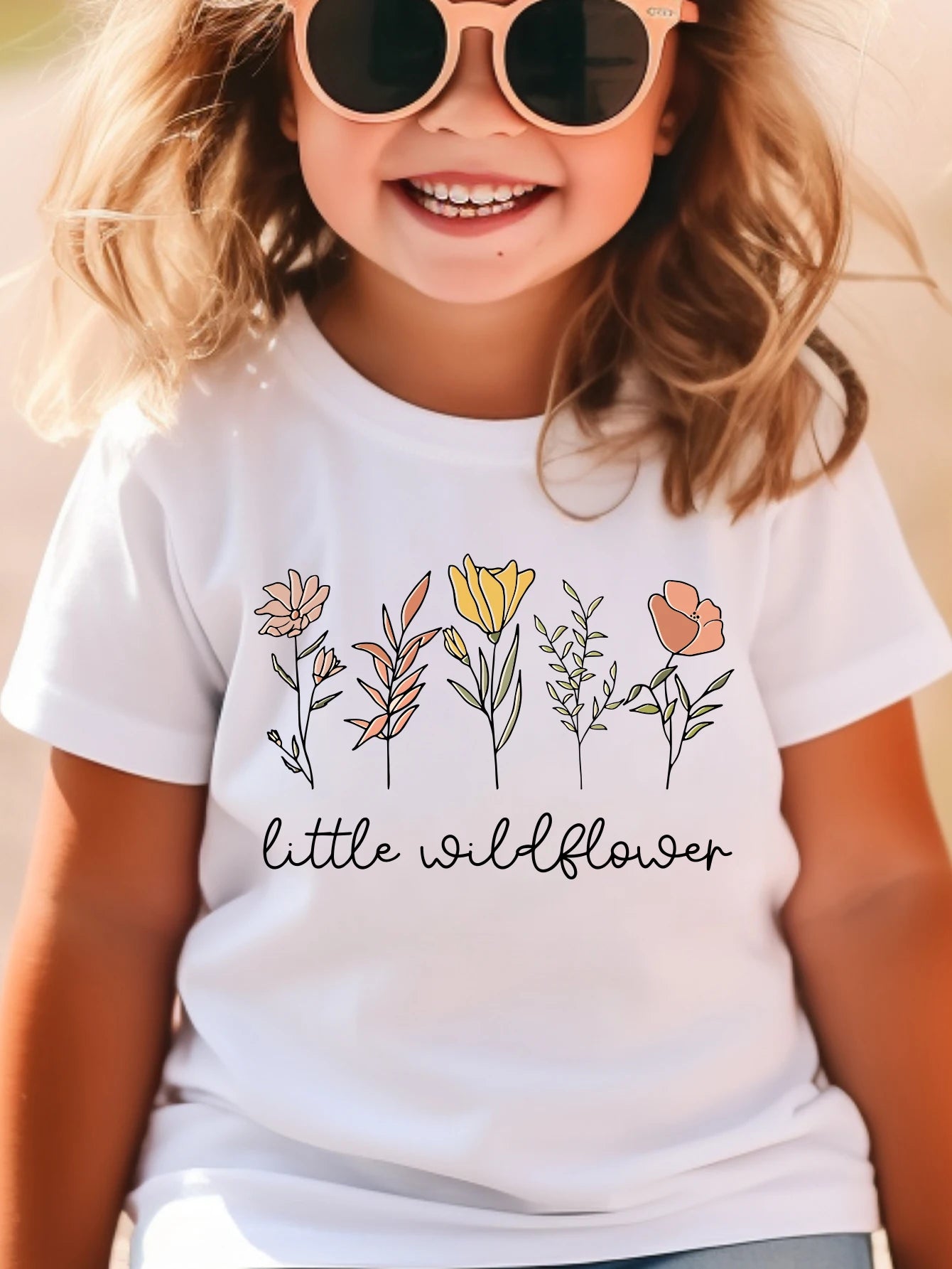 White Cotton short sleeved girl flower pattern print and fashionable lettercomfortable casual Boys Girls T-shirt