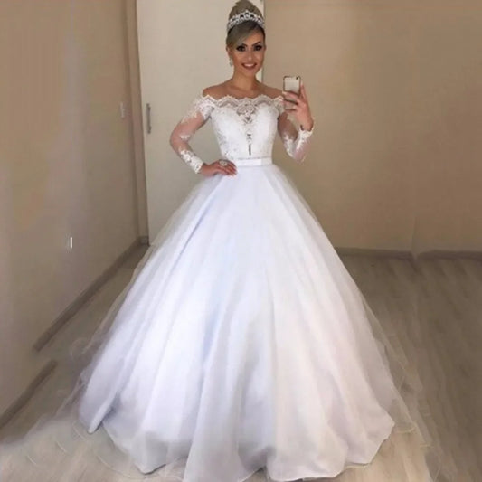 2024 New European Style Off-shoulder V-neck Slimming Wedding Dress Lace Trimmed Tail Wish Fashionable Smooth Silhouette