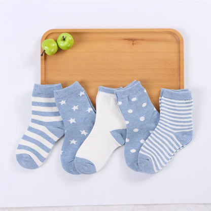 5 Pair/Lot Kids Cute Soft Cartoon Cotton Socks Boy Girl Baby Warm Stripe Dots Fashion Sport Socks Autumn Winter Children Gift