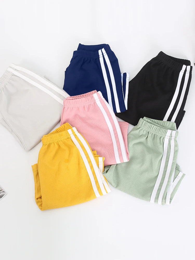 LJMOFA Girl Boy Summer Shorts Multicolor Fashion Comfortable Breathable Stripe Sport Shorts Child Casual Pants for Kids D315