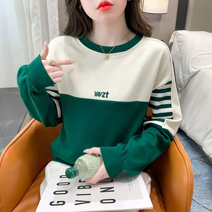 New Autumn/Winter Korean Edition High End Contrast Round Neck Fashion Versatile Loose Relaxed Slim Women's Long Sleeve Sweater