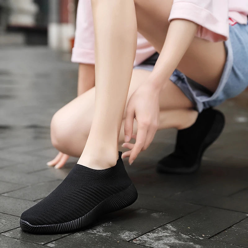 Women Vulcanized Shoes Breathable High Quality Women Sneakers Slip On Flats Shoes Women Loafers Plus Size 42 Walking Flat