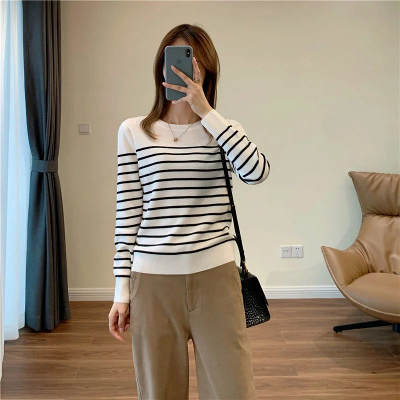 New Fashion Womens Sweaters Casual Long-Sleeved Elegant O-Neck Basic Pullover Soft Streetwear Chic Knitwear Sweaters Top