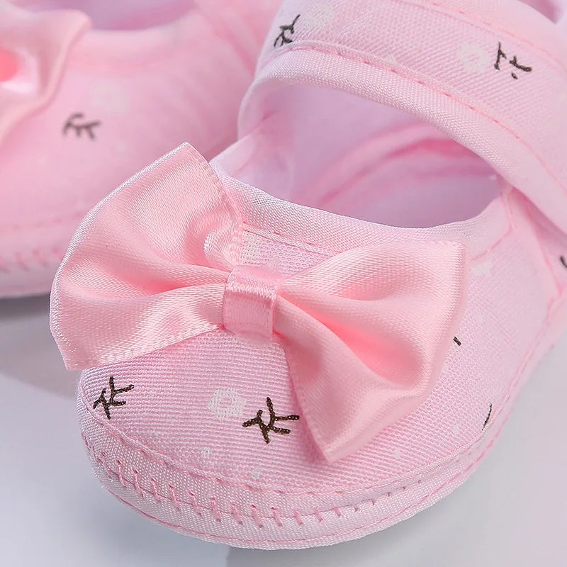 Square Mouth Girl Shoes Breathable Crib Shoes Warm Light Shoes Toddler Shoes For 0-12M