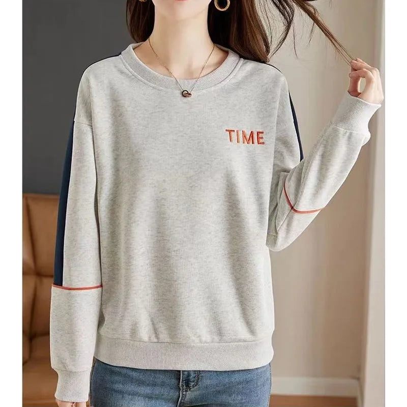 New Autumn Fashion Trend Letter Embroidery Splice Round Neck Loose Versatile Reducing Age Slim Women's Long Sleeve Sweater