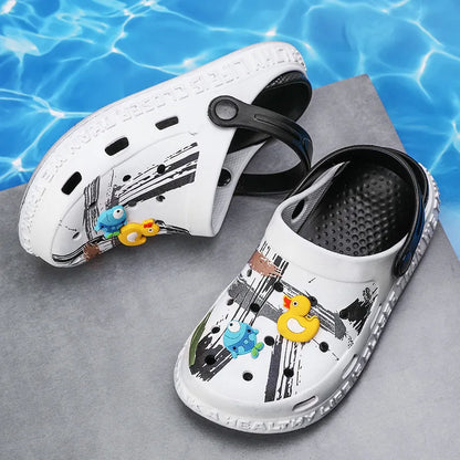 Children's Hole Summer Boys Anti-Slip Slippers Medium and Large Children's Beach Shoes Children's Comfortable Light Sandals