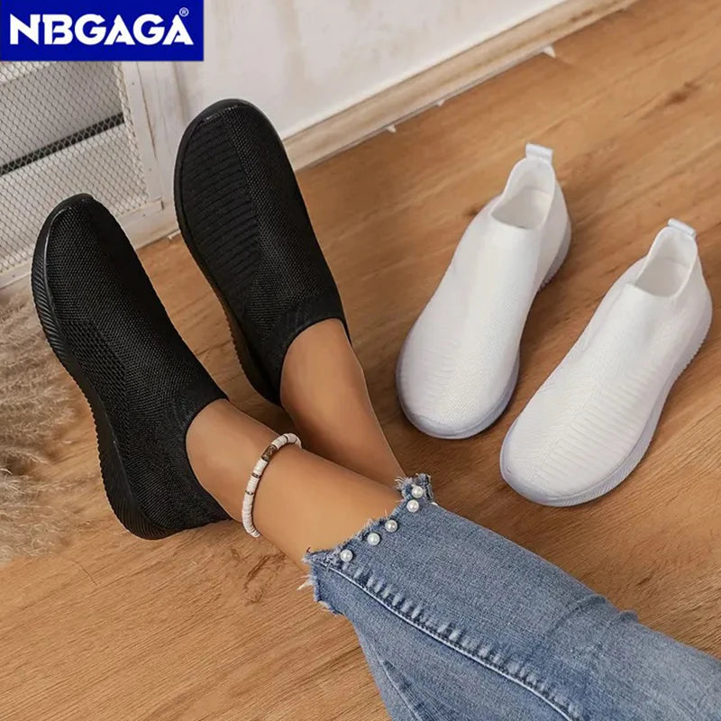 Women Casual Shoes Fashion Breathable Walking Flat Shoes Slip On Black Female Loafers Lightweight Jogging Shoes