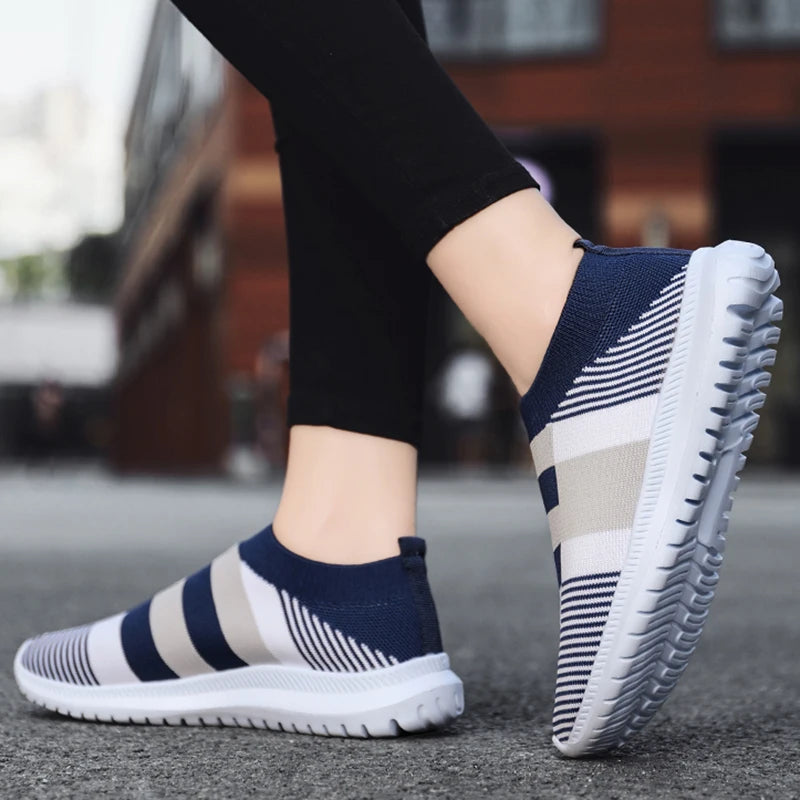 Mixed Color Knit Breathable Sneakers for Women 2023 Non Slip Soft Sole Casual Flats Woman Plus Size Slip On Sock Shoes 35-43