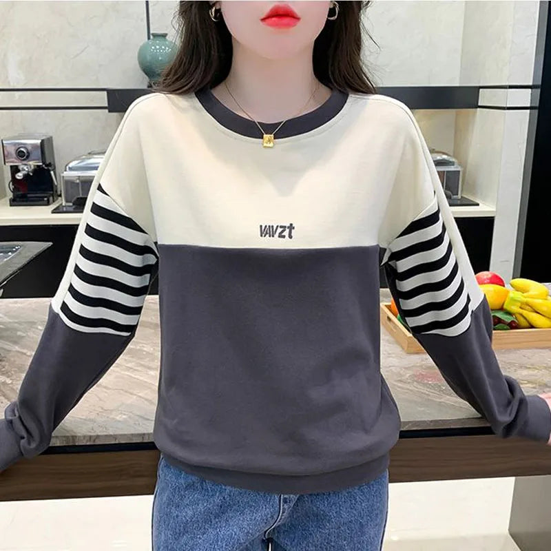 New Autumn/Winter Korean Edition High End Contrast Round Neck Fashion Versatile Loose Relaxed Slim Women's Long Sleeve Sweater