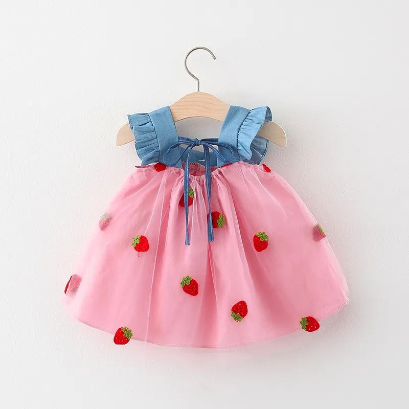 Summer New Girls' Little Flying Sleeve Dress Children's Bow Strawberry Embroidery Mesh Spliced Denim Princess Dress