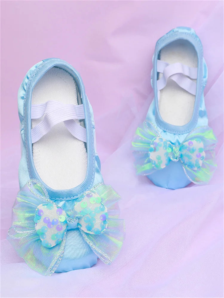 Blue,Pink,Purple Girls Dance Shoes Soft Sole Kids Ballet Dancing Shoe Cute Stage Show Cat Paw Shoes Bow Accessories