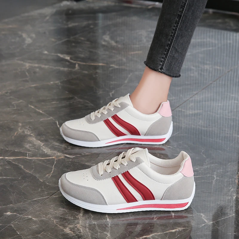 Seasonal New Women Flat Sole Single Shoes Oversized Casual Sports Shoes Running Tennis Low Top Lace Up Women Shoes