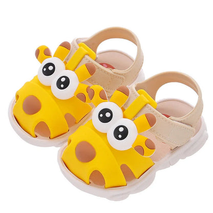 Children's baby sandals new boys cartoon cute baby soft bottom non-slip baby step shoes girls outdoor casual kids Baotou shoes