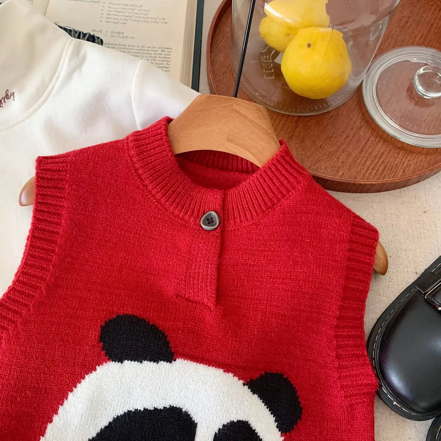 Autumn  Winter New Children's Sweater Vest for Boys and Girls Children's Knitted Sweater Fashion Adorable Cartoon Versatile Top