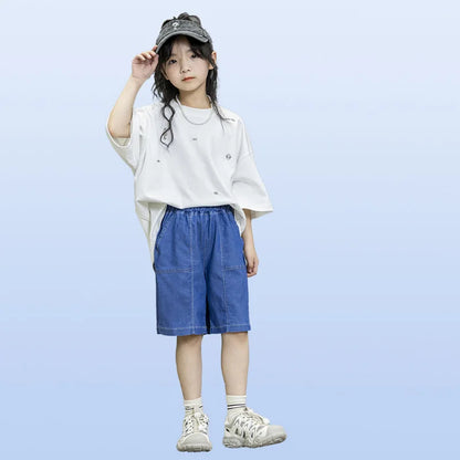 2024 Boy Summer Shorts Infant Fashion Torn Trousers Children knee Length Pants Kids Casual Denim Jeans