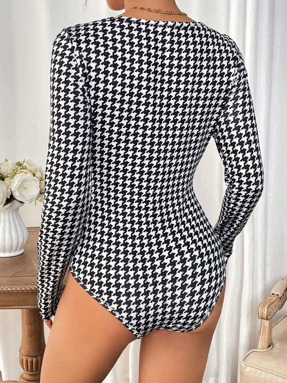 2024 new design women's jumpsuit slim fit long sleeved tight fitting jumpsuit knitted plaid jumpsuit