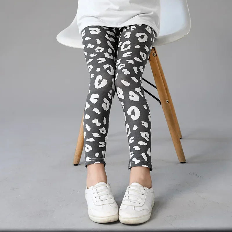 Baby Girls Leggings Kids Pencil Pants Casual Floral Trousers Slim Leggings Teens Nine Point Pant 2025 Spring Children's Clothing