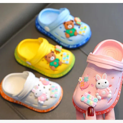 Children's Slippers Cute Cartoon Girls Boys with Soft Soles Baby Bags Perforated Shoes Home and Baby Sandals