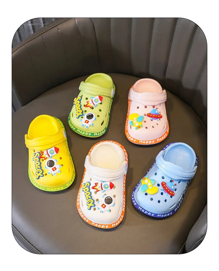 Kids Sandals Hole Children's Shoes Slippers Soft Anti-Skid Cartoon DIY Design Hole Baby Shoes Sandy Beach For Boys Girls