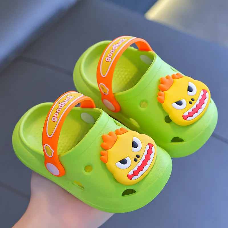 Summer Children Girls Boys Slippers Cartoon Indoor Heel Wrap Non-Slip Soft Bottom Comfort Cute Baby Hole Shoes Girls Home Slides