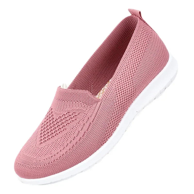 Spring/Summer Women's New Casual Single Shoes, Old Beijing Cloth Shoes, Soft Sole, Mom's Flat Shoes, 2024