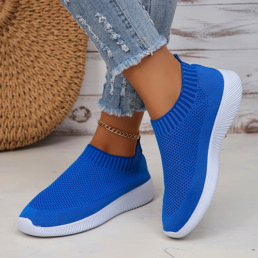 2023 Breathable Mesh Platform Sneakers for Men Slip-on Soft Bottom Unisex Casual Shoes Super Light Comfort Couple Sports Shoes