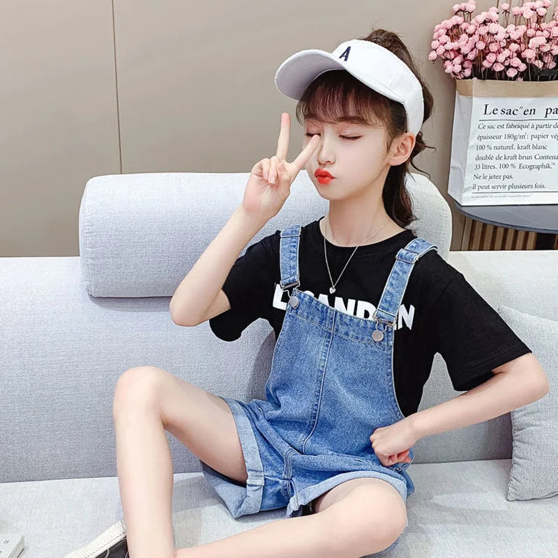 Children's Clothing Girls Summer Denim Overalls Shorts Boys Girls Loose Casual Shorts 2022 New Medium Large Children Thin Short