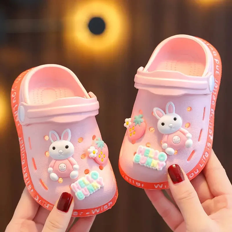 Children's Slippers Cute Cartoon Girls Boys with Soft Soles Baby Bags Perforated Shoes Home and Baby Sandals