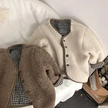 Autumn and Winter Children's Outerwear Sweater, Thickened Lamb Wool Outerwear, Casual and Cute Warm Girl Cotton Jacket