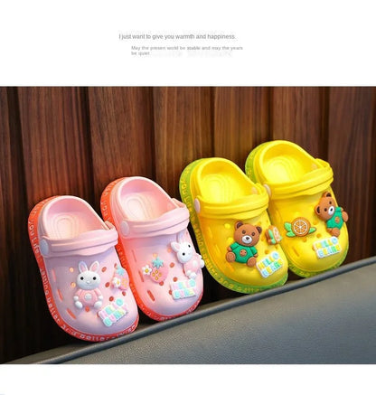 Children's Slippers Cute Cartoon Girls Boys with Soft Soles Baby Bags Perforated Shoes Home and Baby Sandals