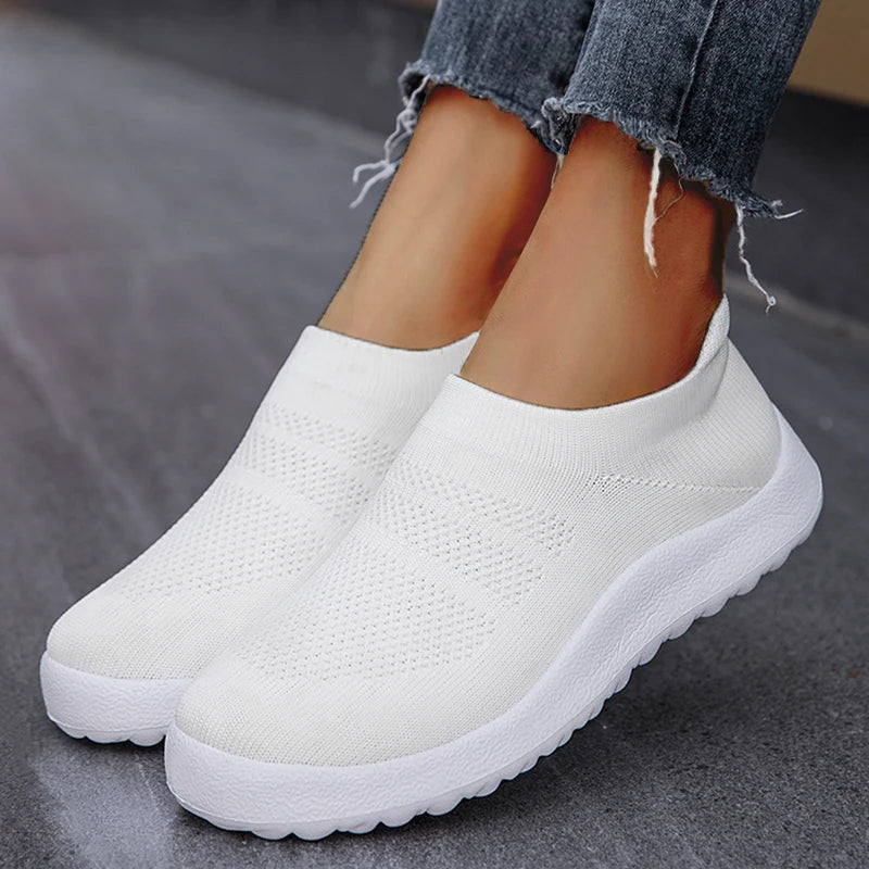 Fashion Women Casual Shoes Slip On Women Sock Shoes Solid Color Sneakers For Women Outdoor Ladies Flat Shoes Female Footwear