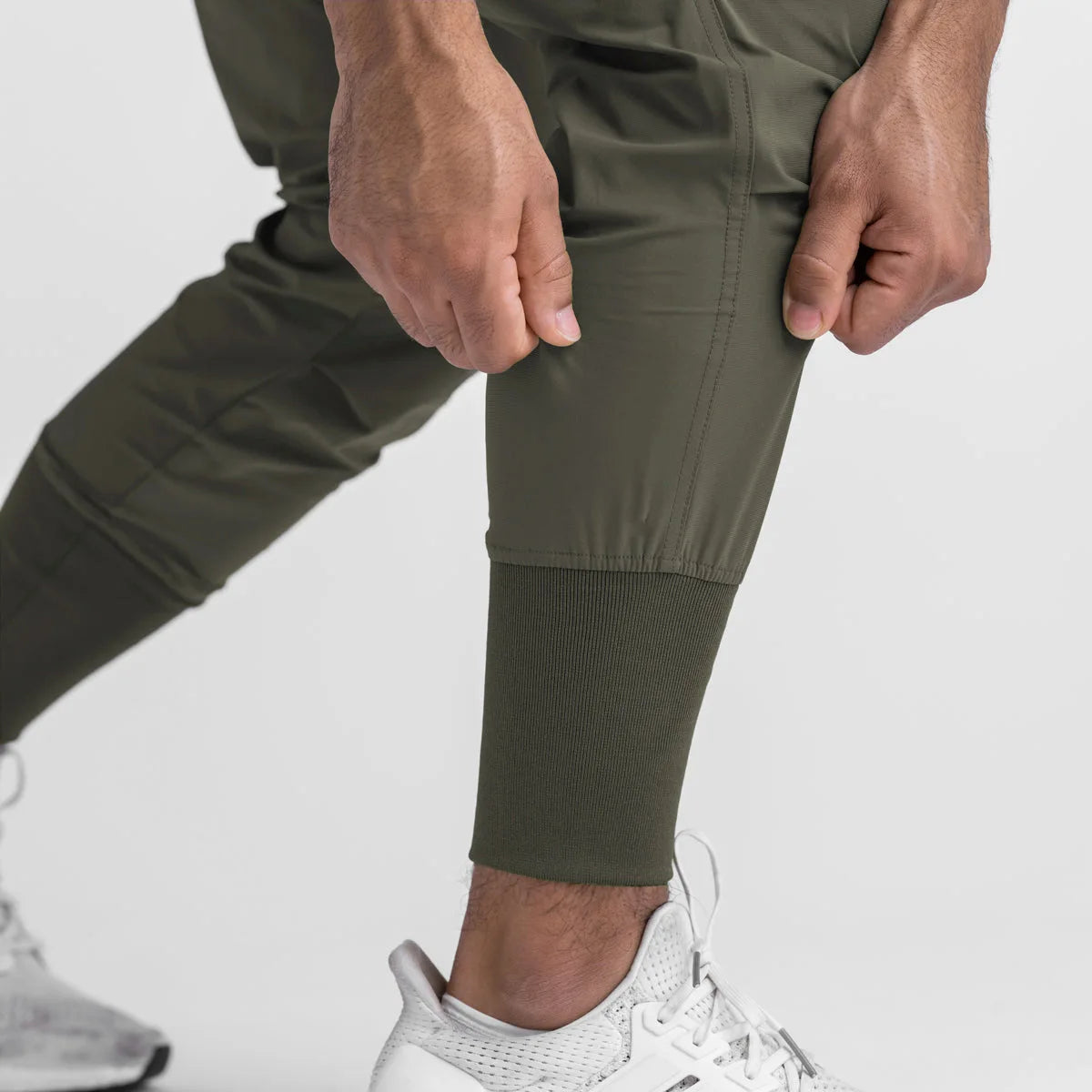 2024 New camouflage Sport Pants Men's Fitness Trousers Summer Thin Loose Quick-Drying Stretchy sweatpants Running Training Pants